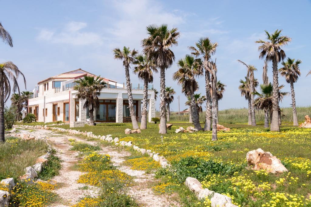 Lalena'S Garden Hotel Portopalo Di Capo Passero ภายนอก รูปภาพ